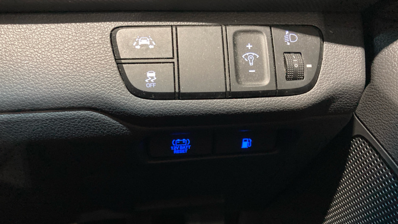 Hyundai IONIQ 1.6 GDi Hybrid Premium 5dr DCT Hybrid Hatchback